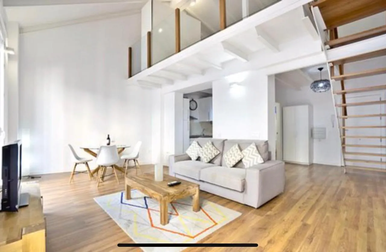 Pastor Design Suites 말라가 아파트